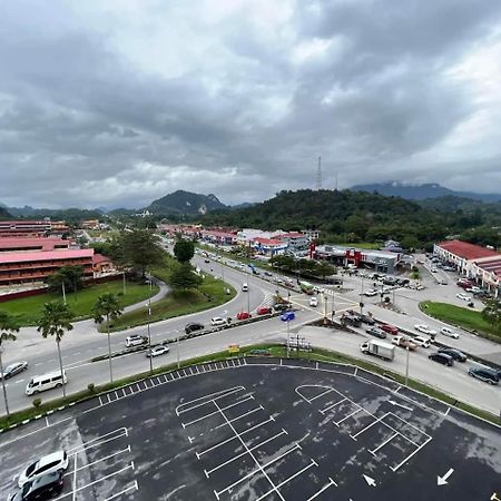 Adeen'S Suria Suite, Hotel Mutiara Gua Musang Εξωτερικό φωτογραφία